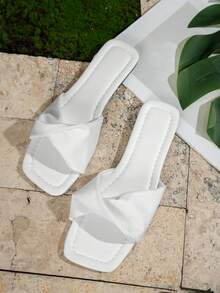 Summer New Women's Plus Size Wide Foot Folding Comfortable Casual Slip-On Square Toe Flat Sandals - White - View 5