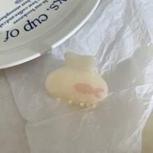 1 pieza Pinza de pelo con diseño de pecera creativo y transparente, pinza de pelo con forma de pez pequeño y simple, accesorio de pelo personalizado y creativo, adecuado para uso diario, hogar, escuela, playa, vacaciones, trabajo, transporte, fiesta, cumpleaños, vuelta al cole, versátil para salir, pinza de pelo, pinza de mandíbula, pinza de pelo, pinza de pelo
