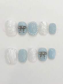 10 件椭圆形手工按压指甲，短指甲，白色，蓝色指甲，珍珠母线指甲，蝴蝶结，珍珠，浮雕，钢珠装饰，可爱风格指甲，适合派对，舞会和日常佩戴。春夏秋冬按压假指甲全覆盖指甲片，四季指甲家居 DIY 指甲，指甲用品美甲用品，可拆卸和可重复使用，配有美甲工具包，是送给女性的最佳礼物。 - 彩色 - 查看 19