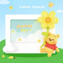 Miniso 名创优品小熊维尼拍立得系列盲盒，PVC材质，细节精致，适合送礼或自用（随机发货1个） - 彩色 - 查看 7