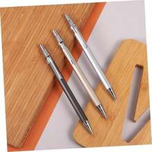 1 Chiếc Bút Chì Cơ Có Tên Cá Nhân, Được Làm Bằng Chất Liệu Kim Loại Cao Cấp, Cảm Giác Ấm Áp Và Tinh Tế, Và Nó Có Trọng Lượng Đầy Đủ Trong Tay, Cho Thấy Chất Liệu Kim Loại Khí Quyển Cao Cấp Bền, Không Dễ Bị Mòn Và Biến Dạng - Nhiều màu - Xem 5