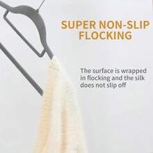 20 件优质天鹅绒衣架、儿童衣架、多组衣服和西装衣架、裤子衣架、连衣裙衣架 - 彩色 - 查看 9