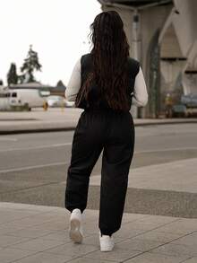 SAYEHFBABY 纯色休闲拉链无袖羽绒背心外套 - 黑色 - 查看 4