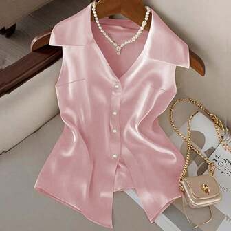 女士优雅V领香槟色无袖吊带背心，适合通勤