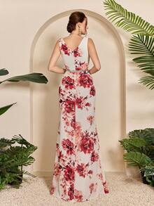 Đầm phù dâu dài cổ chữ V sâu, thanh lịch, lãng mạn bằng chiffon của Mgiacy, có phần ngực xếp ly và thắt lưng, thích hợp làm váy cưới, váy mùa hè, váy đi biển mùa xuân. - Đỏ và trắng - Xem 2