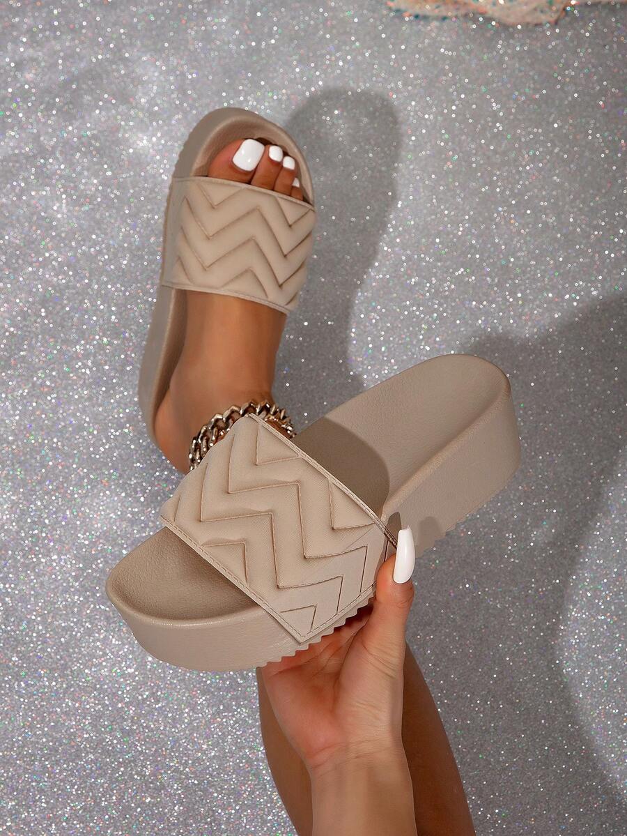 夏季新款女士休闲时尚菱形纹厚底增高凉鞋户外沙滩舒适凉鞋 - 杏色 - 查看 1