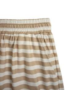 2-Pc Casual Women Striped Print Round Neck Blouse & Shorts Set - Multicolor - View 4