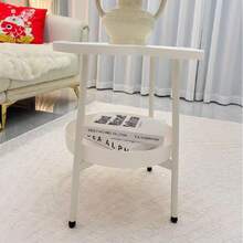 طاولة صغيرة بطابقين أبيض، طاولة جانبية، طاولة صالة, أنيقة وجذابة باللون الأبيض, مناسبة للاستخدام داخل المنزل وخارجه في غرف المعيشة والطعام والنوم والصالات