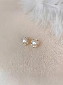 1 Pair Exclusive Design Rhinestone & Faux Pearl Stud Earrings, Elegant & Versatile For Wedding, Everyday Wear, Vacation