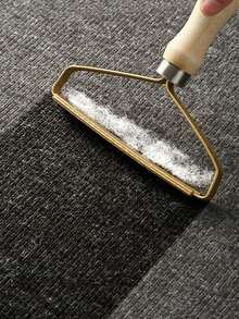 1pc Random Pet Wood Handle Dematting Tool, Cleaning Grooming Brush, Effective Handheld Fabric Defuzzer With Wood Handle - Manual Pet Hair And Fluff Remover, Suitable For Wool, Cashmere, Knitted Fabric - Durable Portable Double-Sided Defroster