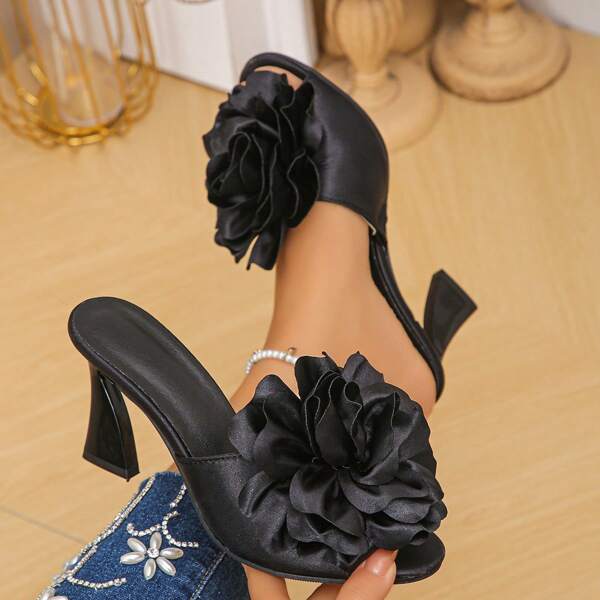25pcs Summer Wear Versatile Asymmetric 3.3" High Heel Slip-On Fashion Flower Sandals, Plain Color Party Decor Outdoor