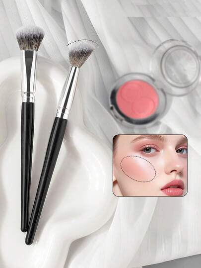 1 Pc Angled Blush Brush With Black Wooden Handle Cheek Makeup,Cream Foundation Contour Bronzer Highlight Blending Shadow Makeup Brush,Flat Foundation Brush For Liquid Makeup, Liquid Foundation Brush, Black Wooden Handle Synthetic Fiber Makeup Brush