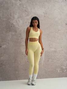 Sports Studio Dammode Enfärgad träningsoverall för sommaren - Butter Yellow - Visa 2
