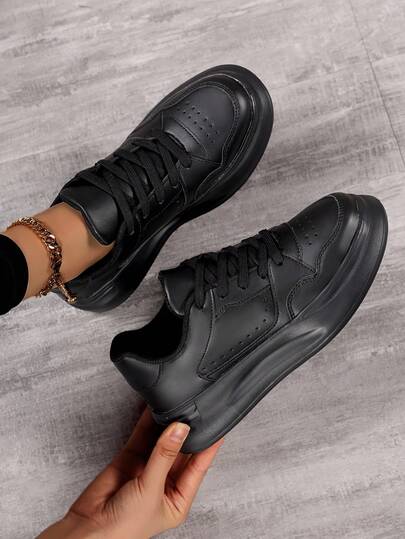 Women's Outdoor Casual Black Breathable Mesh Low-Top Lace-Up Soft Sole Skateboard Shoes, Campus Style Daily Wear Comfortable Sports Sneakers