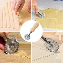 [厨房大师计划] 1 件不锈钢披萨和糕点切刀 - 多功能厨房工具，适用于面团、面条和煎饼、木柄糕点轮、不锈钢糕点滚筒、饺子皮装饰压模、饼干和糕点穿孔擀面杖、厨房小工具、返校用品、厨房和餐厅、小厨房工具、意大利面和切割工具，颜色随机