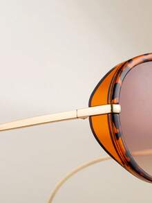 1 件超大飞行员金属框时尚眼镜