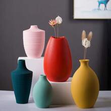 Creative Frosted Matte Unglazed Ceramic Vase European Style Simple Flower Arrangement Dried Flowers Living Room TV Cabinet Dining Table Home Decoration Ornaments Hydroponic Vase