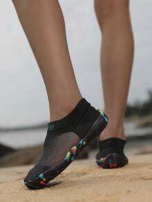 ZVB Couples Water Shoes, Skin-Friendly Soft-Soled Women's Beach Shoes For Swimming, Diving, Fishing, Outdoor Quick-Dry Summer Sandals, Anti-Slip And Breathable - màu đen - Xem 6