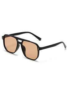 1副女士大方框铆钉时尚眼镜，街头时尚眼镜，适合日常佩戴和度假 - 彩色 - 查看 2