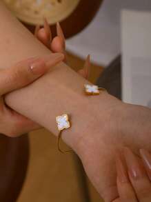 TONSI 1 Set Minimalist Elegant Versatile Luxury 18K Gold Plated Stainless Steel Four-Leaf Clover Bracelet & Ring Jewelry Gift Box Set, Best Birthday/Holiday Gift For Women