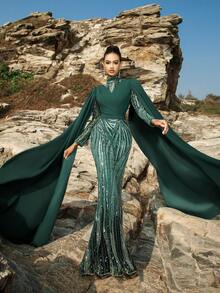 Luxurious Beaded Sequined Evening Gown With Extra Long Sleeves, Mermaid Tail Prom Dresses Perfect For Red Carpet Galas, Luxury Weddings, Music Awards, And Metaverse Fashion Shows - Dark Green - View 2