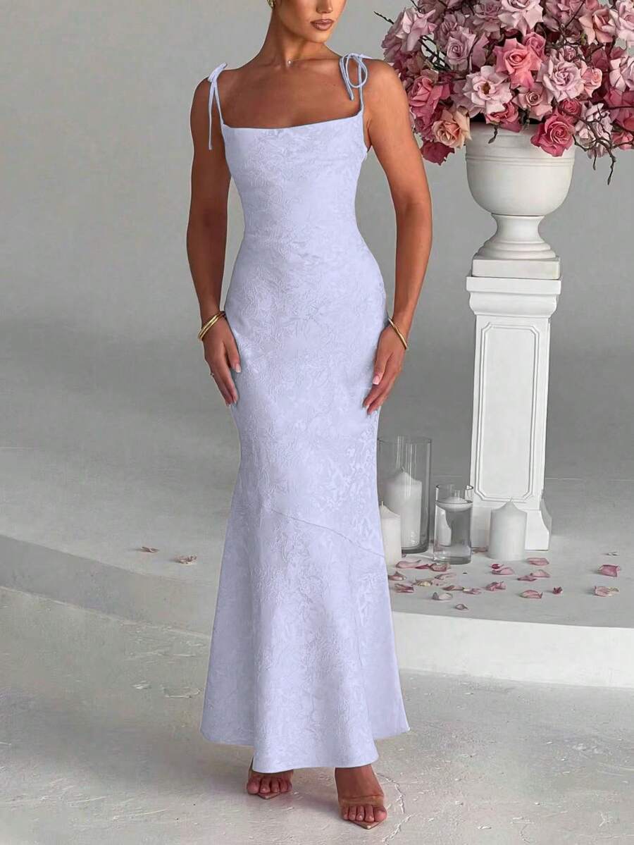 1件装女士时尚性感纯色修身打结吊带连衣裙