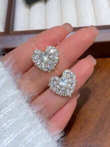 1 Pair Luxurious Elegant Romantic Heart-Shaped Rhinestone Encrusted Unique Ear Studs For Women - Silver - View 2