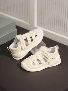 زوج من صنادل الأطفال الرضع / البنات بطراز جديد للصيف ، إغلاق بخطاف وحلقة ، تصميم شبكي تنفسي - بيج - مشاهدة 2