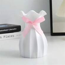 1pc Plastic Flower Vase, Shock-Resistant Vase, Creative And Simple Home Decoration (Random Color Bowknot), Suitable For Desktop Floral Arrangement,Home Decor,Flower Vase,Centerpiece,Table Decor Gifts Birthday Graduation
