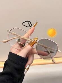 1副塑料金属几何全框新款高级多色现代简约风格变色女式时尚眼镜，适合日常生活、夏季驾驶、户外徒步、海滩露营、音乐节、约会、外出等场合佩戴，是夏季海滩度假、户外活动和旅行的时尚配饰。