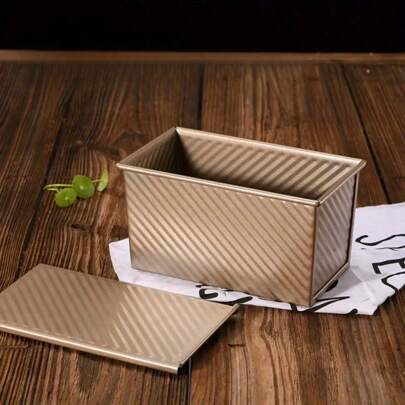 Bread Loaf Pan With Lid, Suitable For Toasting. It Has A Wave Design Which Is Very Suitable For Home Baking.