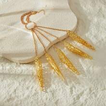 1pc Vintage Hollow Finger Chain, Gold Tassel Knuckle Hand Chain, Gothic Style Finger Chain, Luxury Creative Gothic Hand Decor, Niche Versatile Hand Accessory, Personalized Fashion, Exotic Style, Suitable For Performance Hand Decor And Daily Photo Shoot,Party Costume - Multicolor - View 12