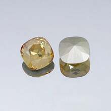 2pcs K9 Quality Pointy Bottom Rhinestones DIY Jewelry Accessories, Popular Diamond Shape Nail Art Rhinestones Wholesale - Multicolor Square Diamonds - View 9