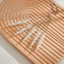 1pc Vintage Hollow Finger Chain, Gold Tassel Knuckle Hand Chain, Gothic Style Finger Chain, Luxury Creative Gothic Hand Decor, Niche Versatile Hand Accessory, Personalized Fashion, Exotic Style, Suitable For Performance Hand Decor And Daily Photo Shoot,Party Costume - Multicolor - View 14