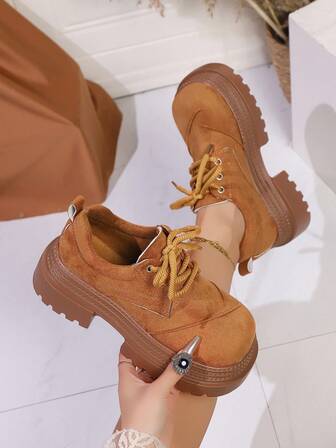 Söta bekväma Casual Loafers, vintage rund tå tjock sula gula canvas skor