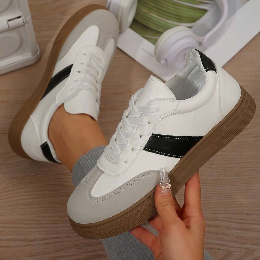 Casual Thick Sole Sneakers For Women Velvet Patchwork Design Lightweight Wear - 灰色 - 查看 1