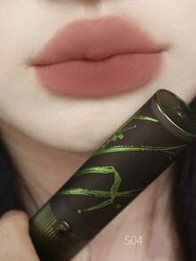 GIRLCULT 3.5克/0.12盎司哑光唇膏 S04 茴香色，丝绒哑光质地，柔滑滋润，轻盈透气，柔焦哑光妆效，显色度高，持久不脱妆，不拔干，打造浓郁妆容，适合日常及特殊场合，艺术设计，青春活力 - S04 Fennel - 查看 9