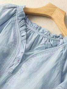 女式波西米亚风复古艺术风格宽松 V 领短袖刺绣荷叶边下摆衬衫，春夏