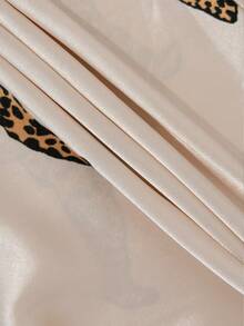 2pcs Leopard Print Comfortable V-Neck Camisole & Pants Pajama Set - Champagne - View 11