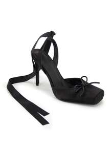 Nuevos zapatos de tacón alto, elegantes y de moda, con punta cuadrada, correa de tobillo, lazo de satén, punteras tipo ballet y suela negra para damas en primavera