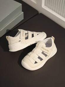 زوج من صنادل الأطفال الرضع / البنات بطراز جديد للصيف ، إغلاق بخطاف وحلقة ، تصميم شبكي تنفسي - بيج - مشاهدة 4