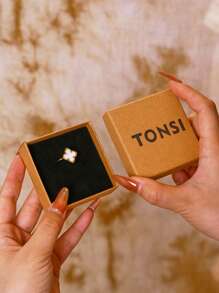 TONSI 1 Set Minimalist Elegant Versatile Luxury 18K Gold Plated Stainless Steel Four-Leaf Clover Bracelet & Ring Jewelry Gift Box Set, Best Birthday/Holiday Gift For Women