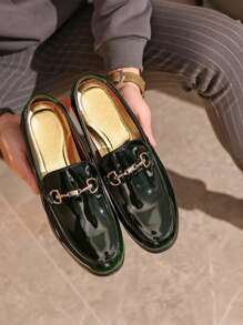 1 Pair Casual Ombre Men's Shoes, Polyurethane Metal Chain Slip-On, Suitable For Office, Party, Outdoor, Campus, All Season