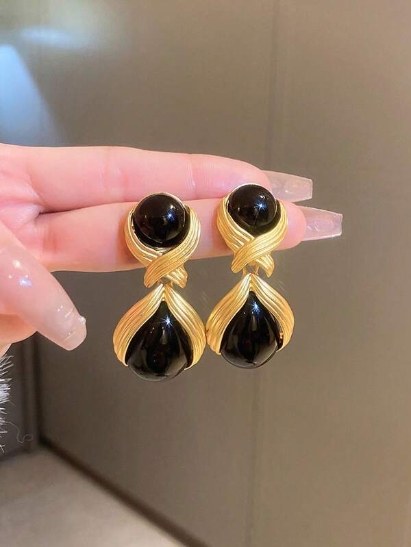 Fashionable European And American Geometric Earrings With Exquisite Pearl Design, Versatile Drop Earrings, Retro Acrylic Earrings