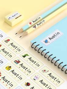 【可定制】个性化姓名标签 - 10/30/60/90 张可水洗熨烫标签，卡通图案贴纸，适用于校服、床上用品、帽子、鞋子、背包、办公及家居用品 - 返校礼物，尺寸 1.77*0.62 英寸，返校季，学习用品，返校季特惠，返校用品，多功能，耐用，装饰性强，可重复使用，精致，时尚，高品质，色彩丰富，现代，可定制，个性化，独特，送给他的理想礼物，送给她的理想礼物，男友，爸爸，女友，妈妈，家人，朋友，茶室，家居，花园，办公室，周年纪念日，情人节，母亲节，生日，父亲节，毕业典礼，婚礼乔迁之喜，节日日历