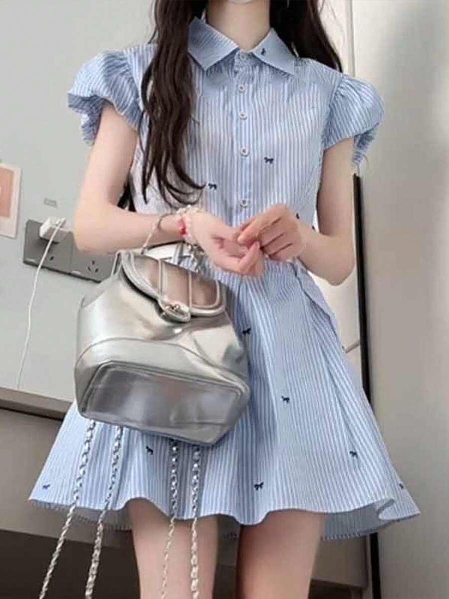 Váy sơ mi sọc xanh nhỏ nhắn có dây buộc eo, áo sơ mi (Họa tiết bướm ngẫu nhiên) - Màu xanh lam - Xem 1