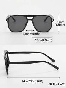 1副女士大方框铆钉时尚眼镜，街头时尚眼镜，适合日常佩戴和度假 - 彩色 - 查看 3