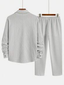 Bộ đồ 2 món đơn giản thời trang dành cho nam, áo thun dệt kim họa tiết jacquard hình học, cổ áo vải mềm cài nút & túi xéo quần dây rút, thích hợp mặc thường ngày, đi làm, thời trang đường phố mùa xuân, quần áo mùa thu, trang phục ấm áp - Bạc - Xem 2