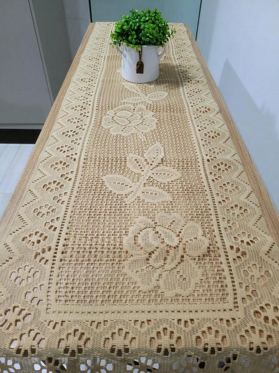 Caminho de mesa de renda - Champanhe - Visão 1