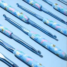 Crochet Hooks Set 2.0-8.0mm Ergonomic Handle For Arthritic Hands Knitting Needles Kit For Crochet Beginners